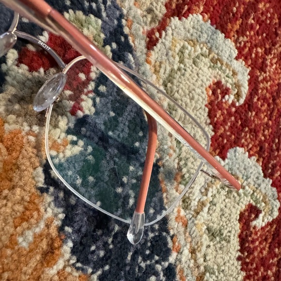Gloria Vanderbilt Eyeglasses Prescription - Picture 4 of 7